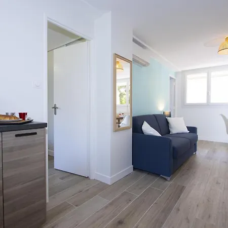 Апартаменты L'oree De La Plage: Appt. Confort 4/6 Pers. 400 M De La