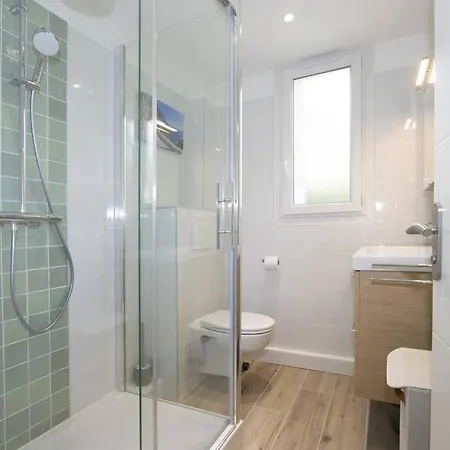 Апартаменты L'oree De La Plage: Appt. Confort 4/6 Pers. 400 M De La