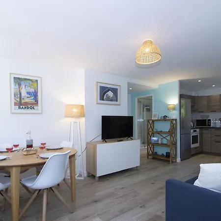 L'oree De La Plage: Appt. Confort 4/6 Pers. 400 M De La Apartment La Ciotat